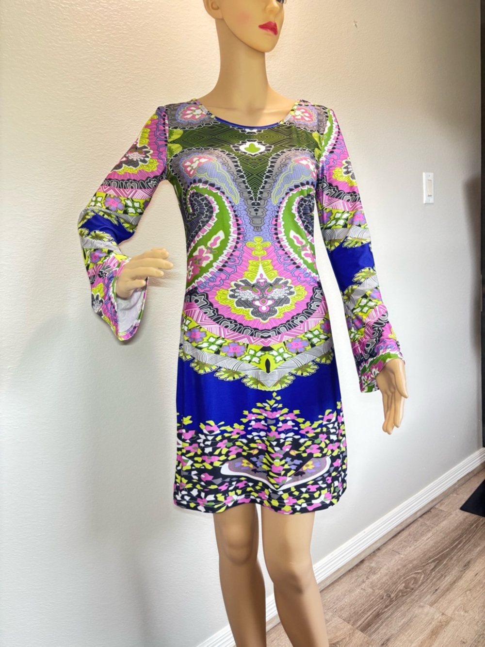 White Mark Couture Collection Blue, Pink & Green Paisley-Print Long Sleeve Dress - Picture 13 of 13